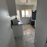 Large 3 Bedroom Cozy