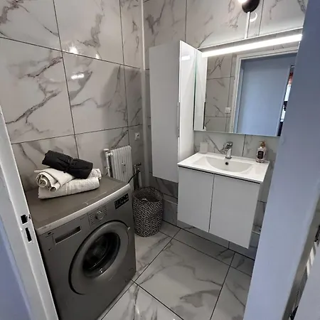 Apartment Large 3 Bedroom Cozy Dijon