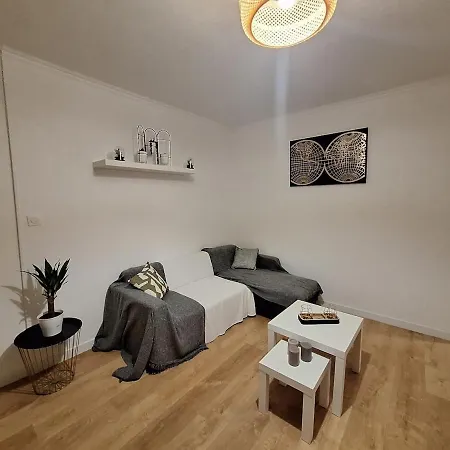 Large 3 Bedroom Cozy 公寓