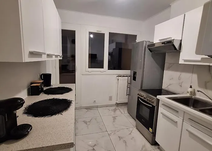 公寓 Large 3 Bedroom Cozy