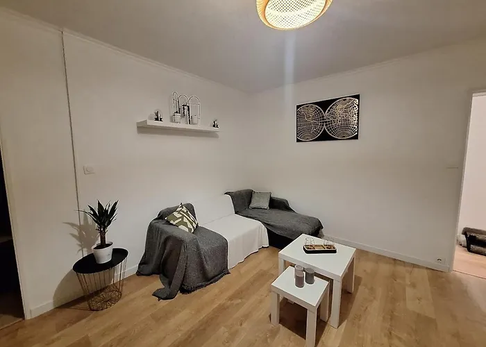 Large 3 Bedroom Cozy 아파트